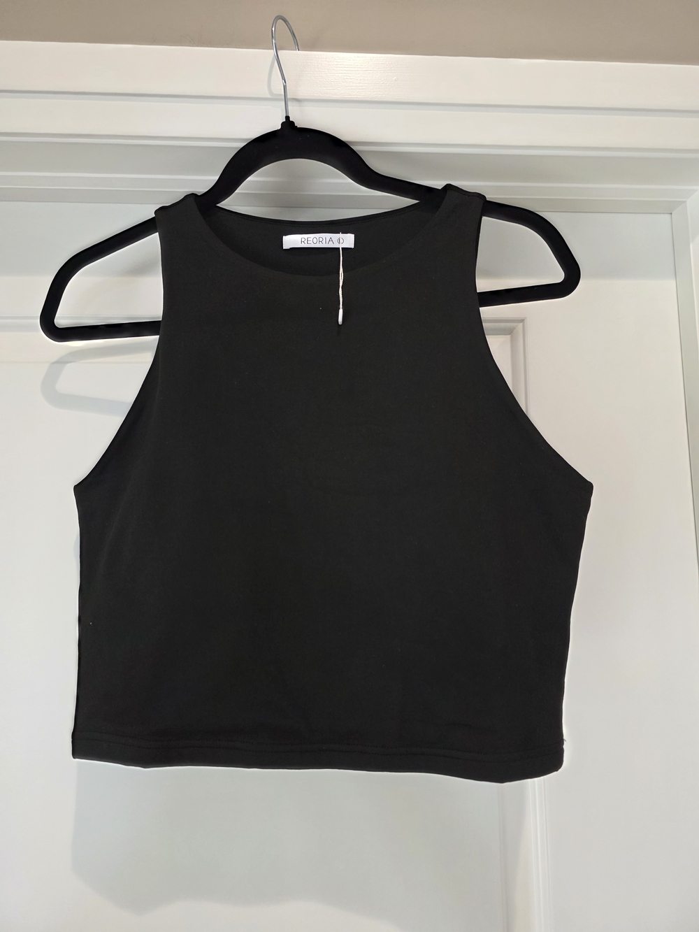 ReoRia Black High-Neck Sleeveless Crop Top